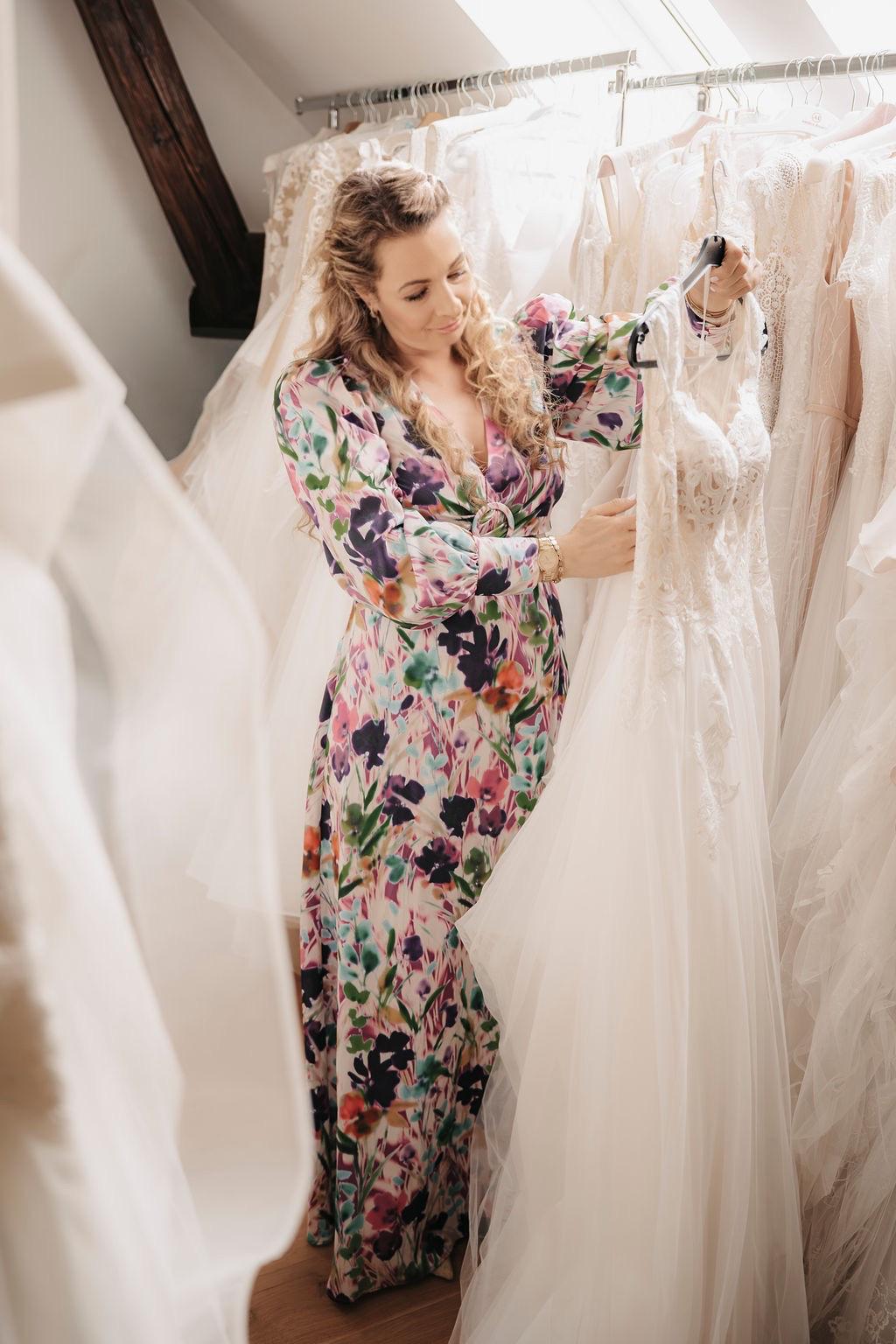 Brautkleid mit Tüll